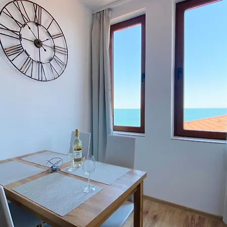 Garden Of Eden Modern - Apartello,com Apartment *